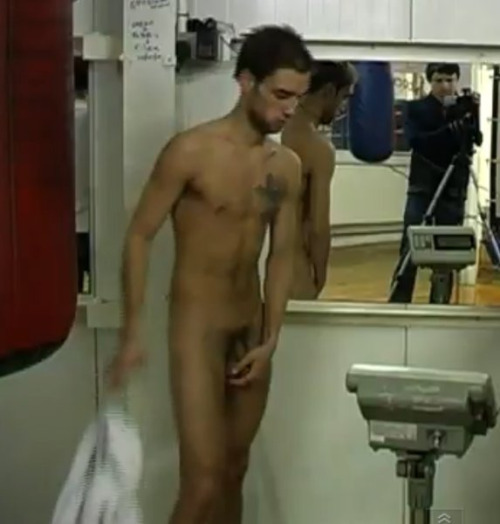 hotfamous-men:  Ashley Sexton