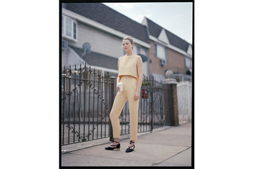 1. Kaarem two pieces outfit in pale yellow and Cëlia sandals in black nubuck. via About Arianne 