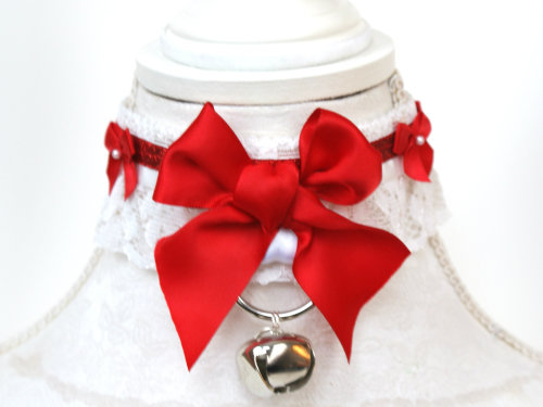 pastel-kink: pastel-kink:  PASTEL-KINK CHRISTMAS COLLAR GIVEAWAY!!!! Rules ~ reblog to enter (reblog as many times as you like)~! ~ one winner will receive one collar~! ~ choose from any Limited Edition Festive In Stock collars~! ~ winner will be picked