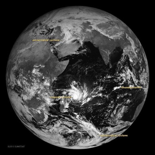 There are three main types of storms as defined by both climatologists and meteorologists: thunderst