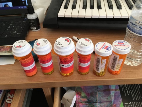 4lung:4lung:pill bottles I am using currently vs pill bottles I have used up since the year beganbui