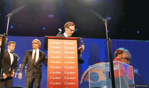 anindoorkitty: BC forgetting his award after giving the acceptance speech for the Imitation Game&rsq