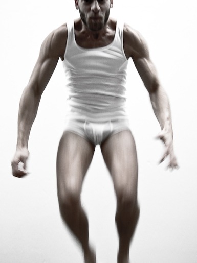 raudur: http://www.thewhitebriefs.com