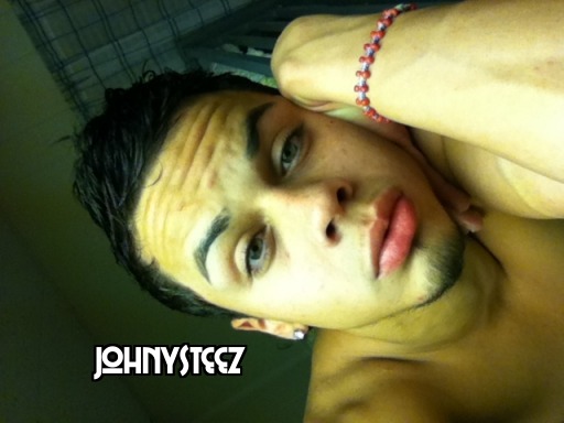 thecutestboysever:  JohnyRican IG; JohnySteez   Simply beautiful