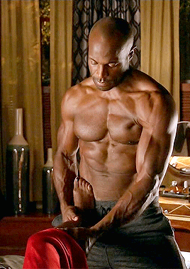 tl-hoechlin:    Billy Brown as Nate Lahey in HTGAWM S03E01  