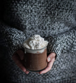 gastrogirl: london fog hot chocolate with maple whipped cream.