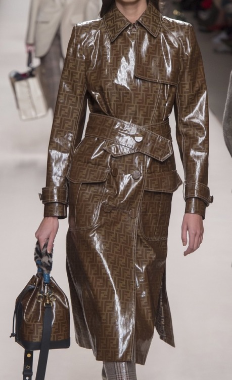 FENDI FW18 | www.instagram.com/immabillius/