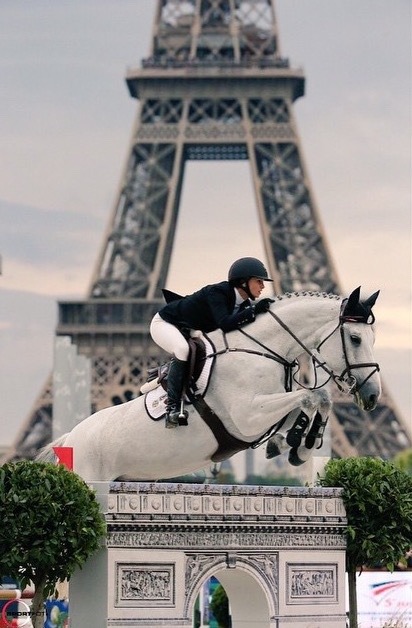 grand-prix:  Georgina Bloomberg and Juvina; Paris 2014