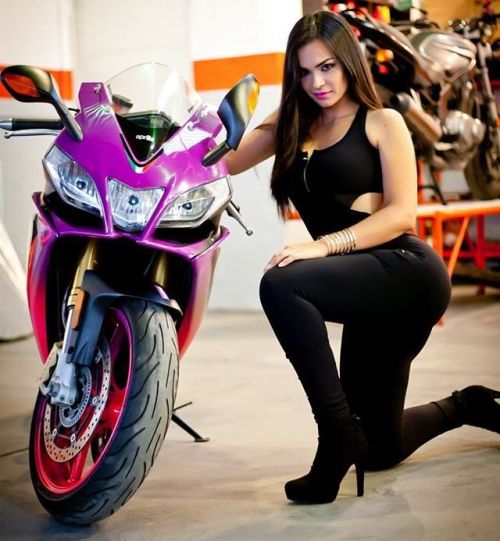 Porn Pics biker girls