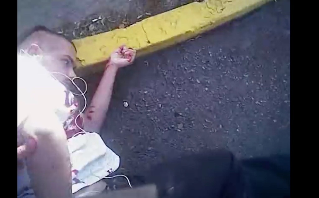 neon-taco:  krxs10:  NEW VIDEO RELEASED OF UNARMED MAN BEING SHOT BY POLICE SHOWS