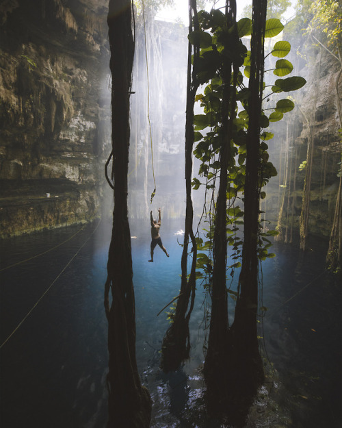 Spring day in the YucatanCenote San LorenzoMy photo workshop: summer.alexstrohl.com