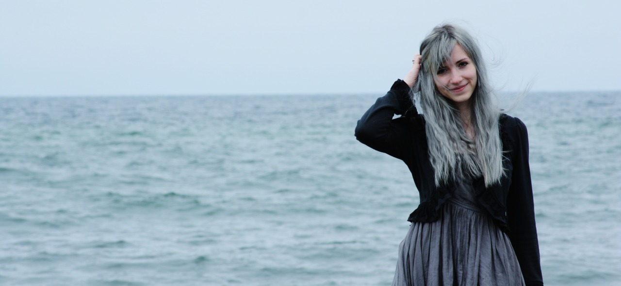 anya-aesthetics:  Hair tone: The ocean