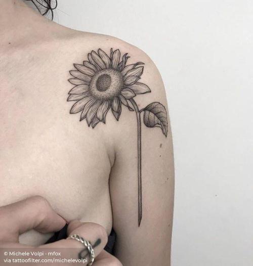 By Michele Volpi · mfox, done in Bologna. http://ttoo.co/p/35705 big;facebook;flower;illustrative;michelevolpi;nature;shoulder;sunflower;twitter