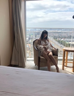 Porn photo kirikirilife0019:横野すみれ、48グループ史上最高BODY，アイドルがさまざまな〝初めて〟に挑戦！Best