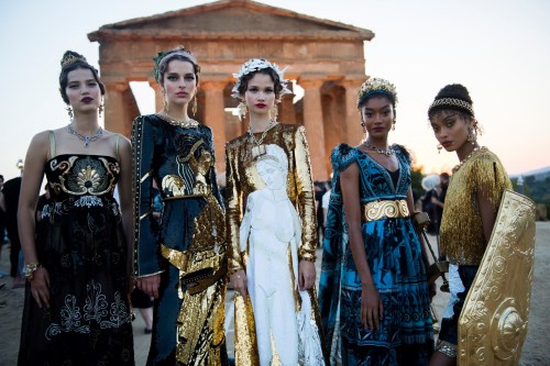 lacetulle:Dolce &amp; Gabbana | Valley of the Temples Alta Moda