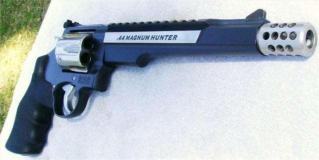 gunrunnerhell:  S&amp;W 629-47 Performance Center A custom built revolver meant