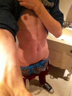 jaredsy:  Third tease, other two here: First post Second Follow him! http://kaitsukana.tumblr.com/