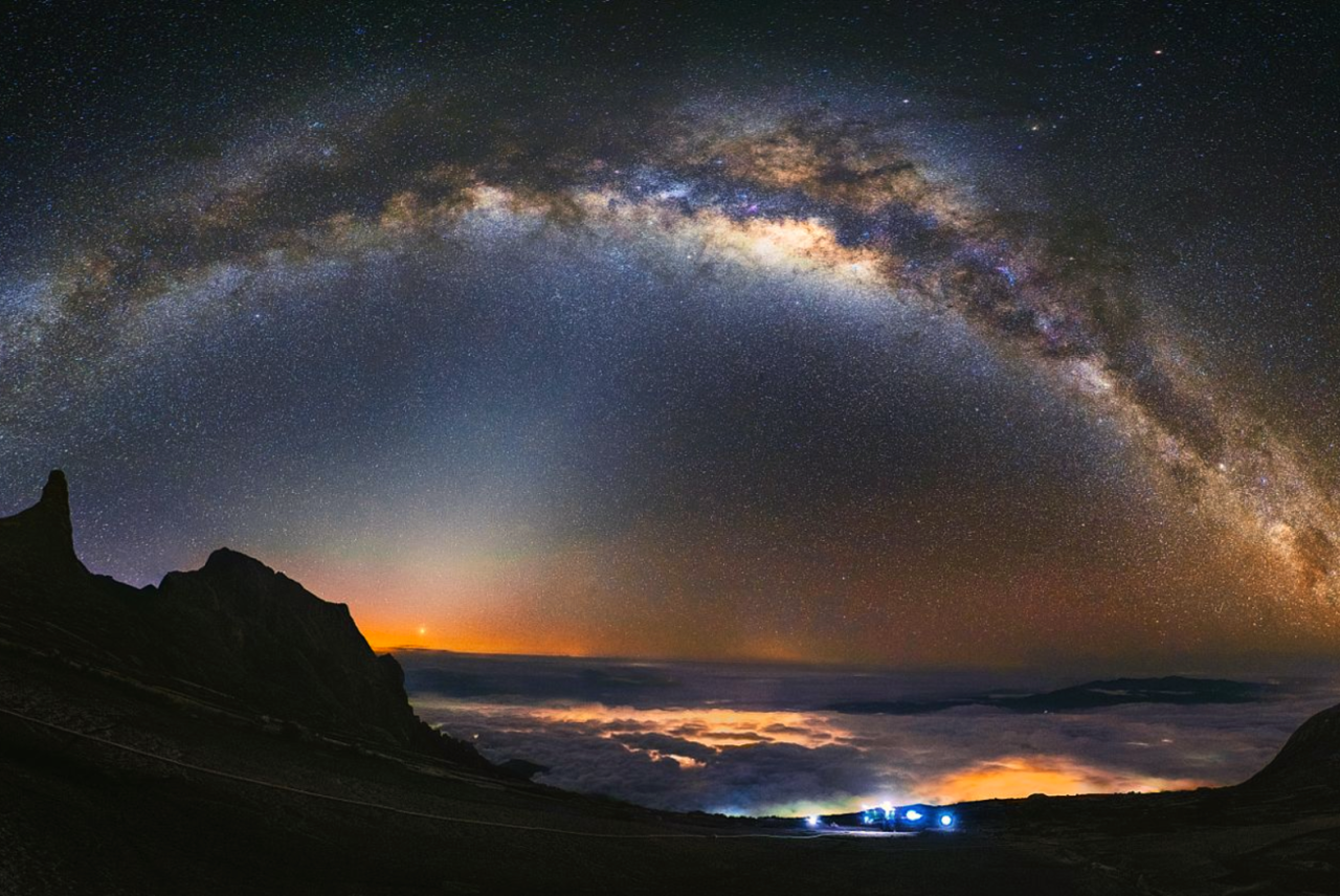 nubbsgalore:photos from indonesia’s mount bromo and malaysia’s mount kinabalu