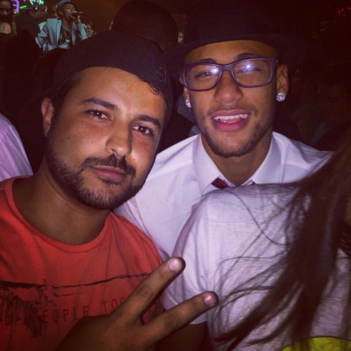 fzneymar:  Geburtstagsfeier Rafaella (09.03.2015)  Instagram Photos PART II  @thiagograva @thaisinhaamorim @focanabalanca @jonaspaiva @neymarjr @kaiobaptistela @ale_rez @ariibarbosaa @matmazzafera @flaviohomero @velviss @adaorosatattoo @davidbrazil24