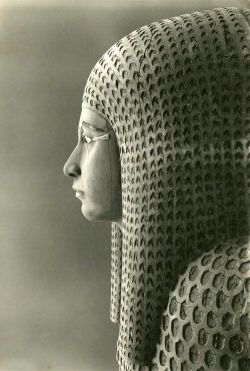   Outer coffin of Queen Merytamun (M10C 119). Photograph by Harry Burton, 1929. Archives of the Egyptian Expedition, Department of Egyptian Art.  