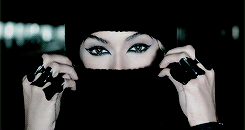 gayscifi:   MAKE ME CHOOSE: daniels-gillies asked   rihanna or beyoncé?   