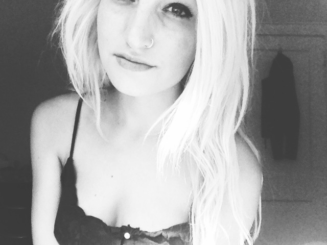thinly:  i think i feel the best about myself when I just wake up and my hair is