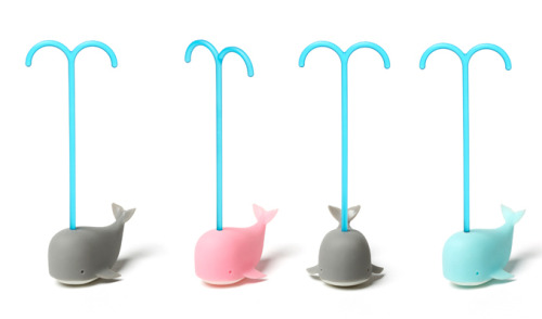 nae-design:  Dreaming whale tea infuser by Korean designers Juhyun Yu & Changbong Heo of Gongdreen swims comfortably in your cup. 