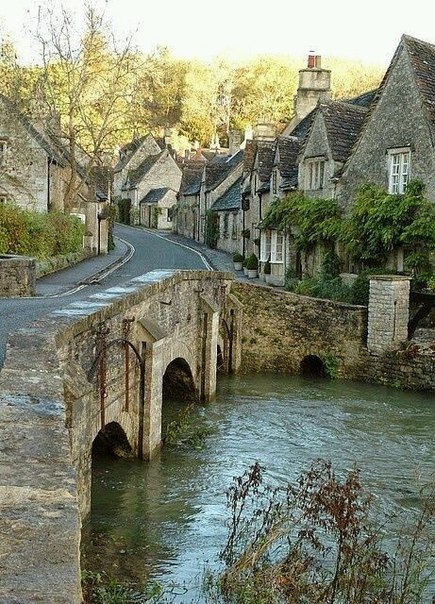 ghostlywatcher:Castle Combe. Wiltshire, UK.