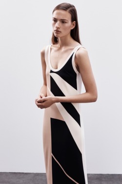 leah-cultice:  Sophia Ahrens for Narciso Rodriguez Resort 2016