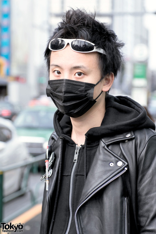 tokyo-fashion:  Rikuto, Yuuta, and Cheney on the street in Harajuku wearing fashion from FaTToyz, eyeye, Underground, monomania, Yosuke, More Than Dope, and Dr. Martens. Full Looks