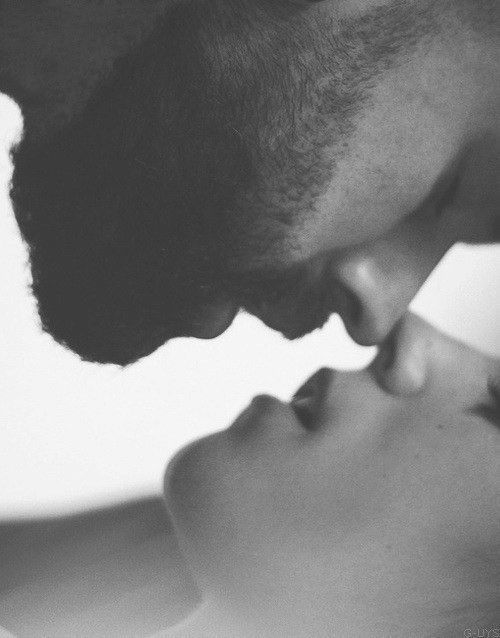 un amore così,senza pretesedesideroso di tutto.