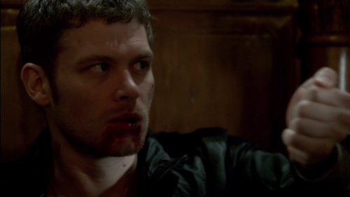 RC (re)watches The Originals: From A Cradle To A Grave(1x22)You’ve been bitten.