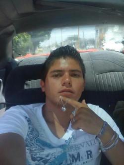 stra8latin:  David Zamora, 23 años de Toluca,