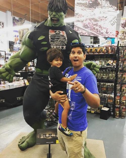 Gotta start em&rsquo; young! #myson #theadventuresofjudeoli #comics #marvel #thehulk (at TATE&rsquo;