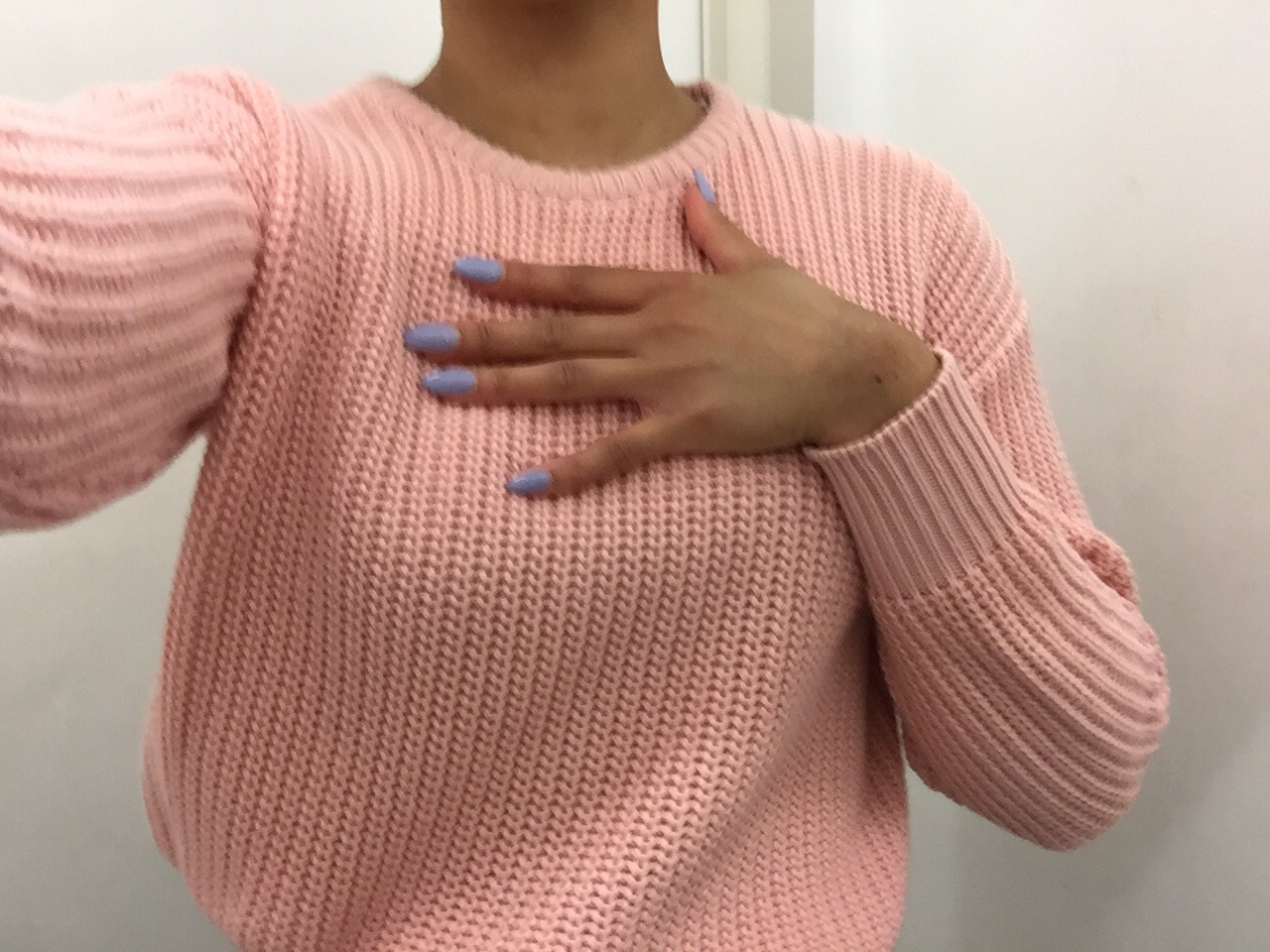 nirv-asana:  pink punk.   they/them pronouns thnx.