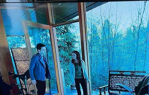 Edward takes Bella to his home. Didn’t you wish you were her?  #robertpattinson #edward#bella #twili