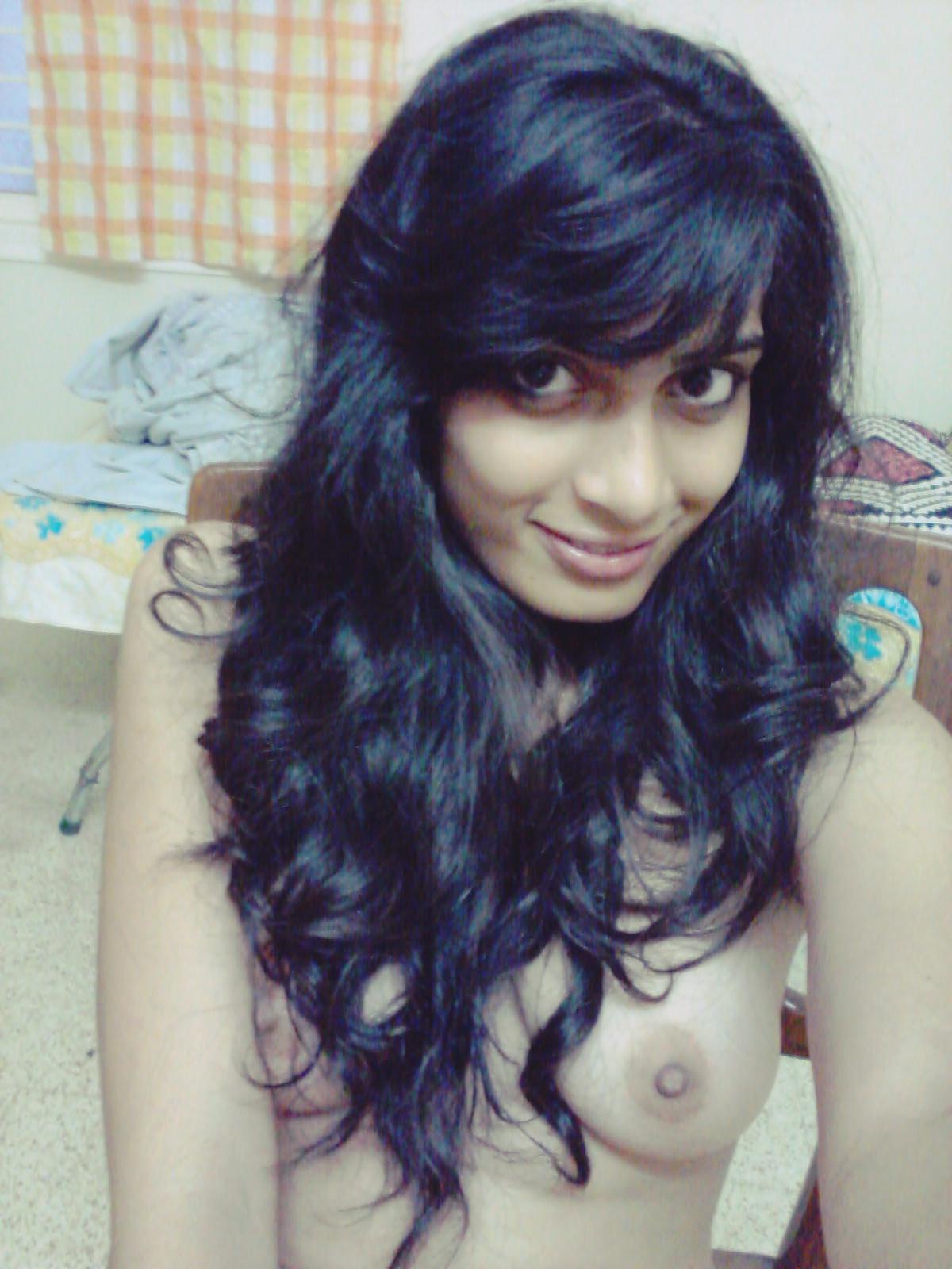 desiteenboobs:    desi girl self take nude images Wanna seee more ???? reblog me