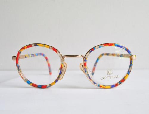 figdays:1980s Multicoloured Reading Glasses // ACupboardFullVintag