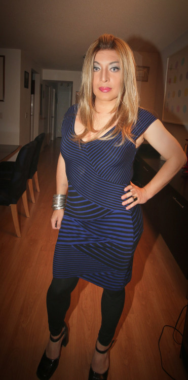 hgillmore:Well Dressed Crossdressers and Transgendered Women Just one kiss