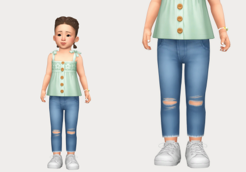 casteru:

skinny jeans // T.O.U.i remade another pair of my jeans for toddlers! adult version; child version📁 download #toddlers