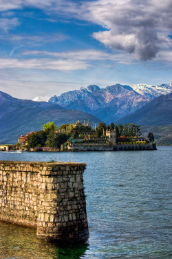 invocado:  stresa hdr | by 