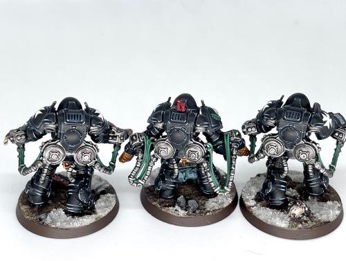 More Primaris Aggressors, plus a family photo of all 6 of them!