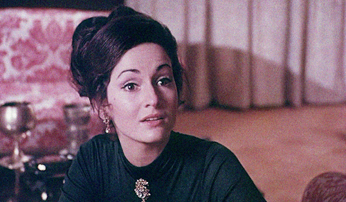 Robin Strasser in The House That Cried Murder (Jean-Marie Pélissié, 1973)