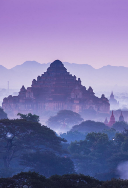 cornersoftheworld:   Bagan, Myanmar |  By
