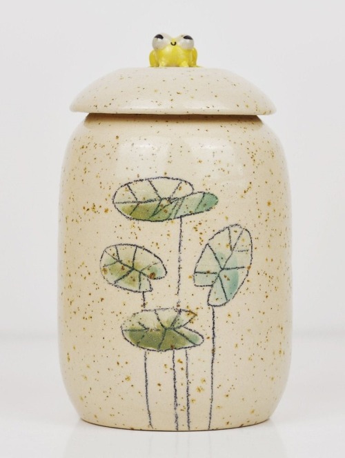 sosuperawesome:Nurmi Ceramics on Etsy