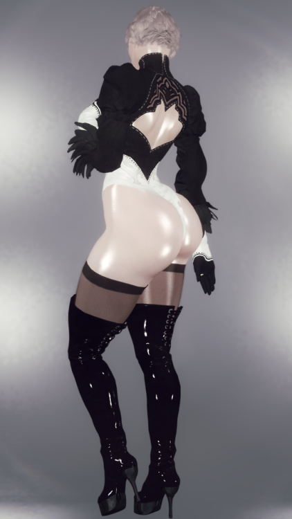 6QX on 2B’s outfit with Pandas2B bodyslide&ndash;higher res for first image&ndash;&