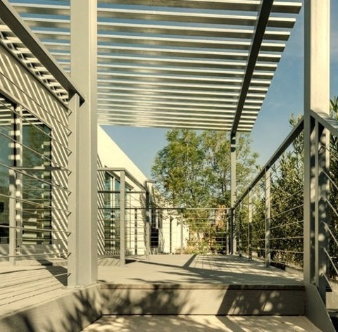 Modern Deck - Awnings