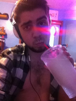 fr33kinmatt:  And here’s me, sippin a mango slush, giving approximately zero fucks if you think I’m hot - because I think I am, and that’s big for me. 