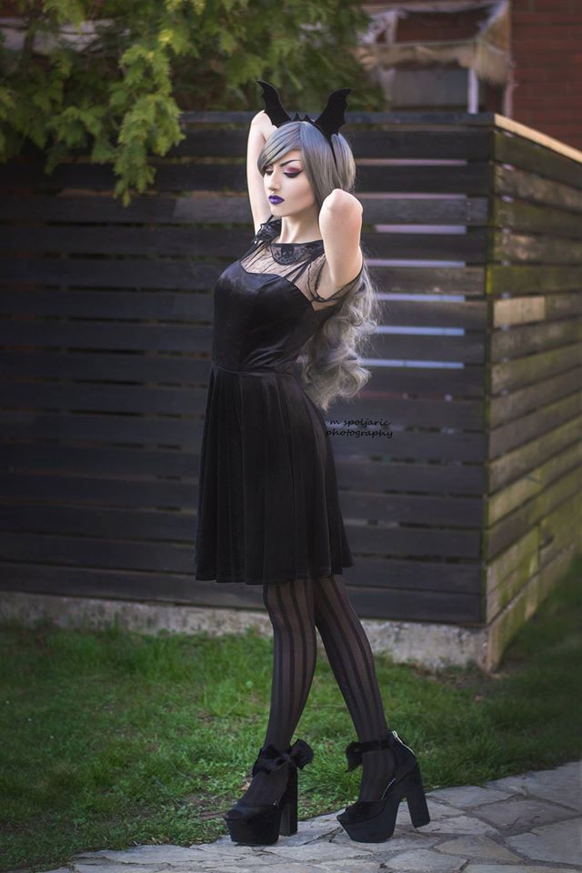 gothicandamazing:    Model: Obsidian KerttuDress: Spin Doctor ClothingShoes: Dolls