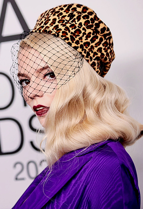 ANYA TAYLOR-JOY attends the 2021 CFDA Fashion Awards at The Grill Room in New York City (Nov 10, 20